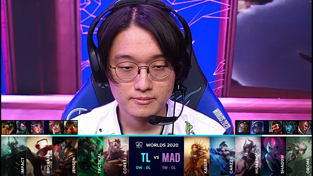 开云体育-MAD险胜TL，Lehends关键团战开团秒人顶尖较量入围赛，留下经典瞬间