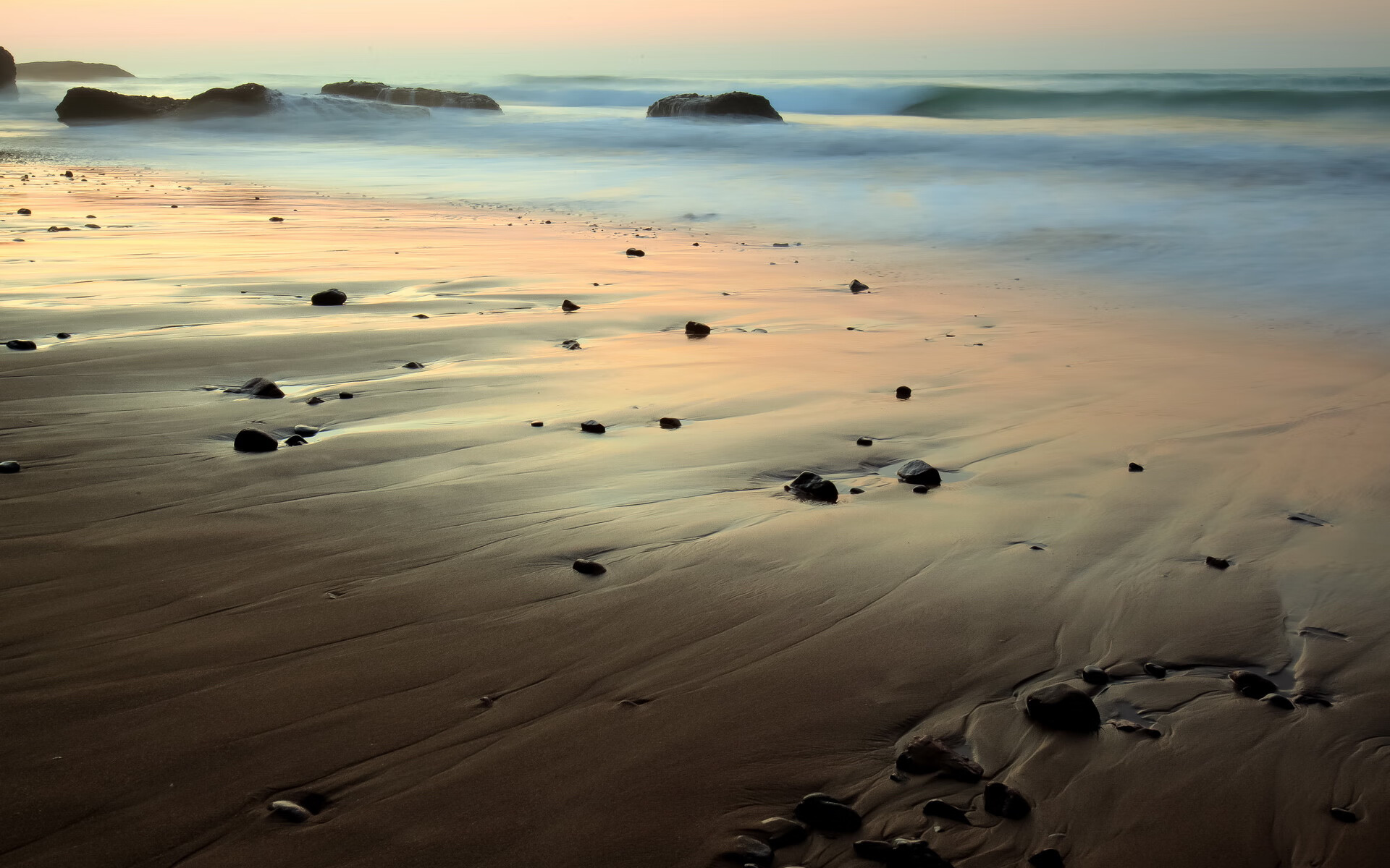 南非2-0终结摩洛哥神剧本！阿尔瓦雷斯成爆冷关键先生，战术密码全解析