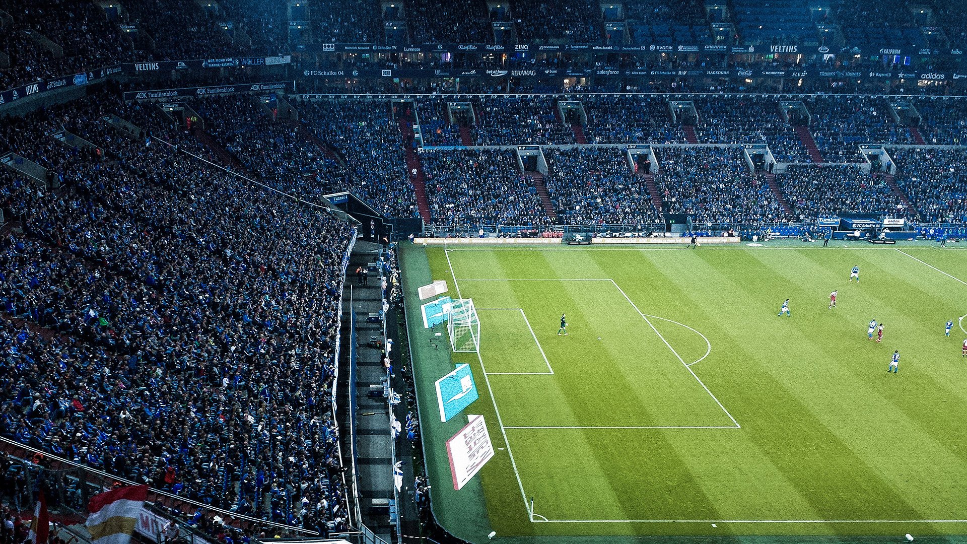 孙兴慜数据全面爆炸引全球瞩目,智利险胜比利亚雷亚尔展足球多元魅力—自媒体深度盘点