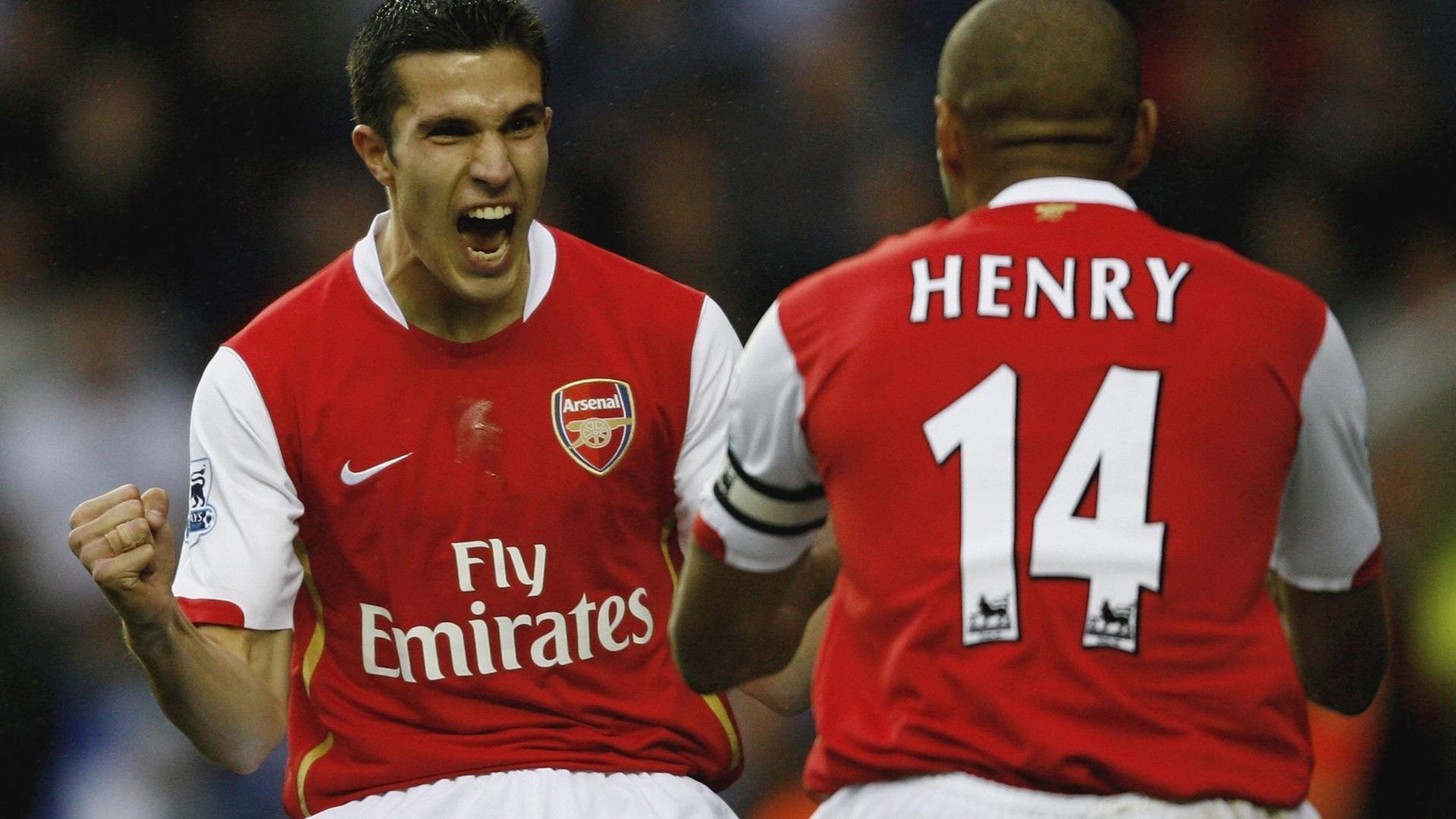 午夜平行，当赛车咆哮惊醒巴黎，姆巴佩的绝杀与巴林赛道的白烟