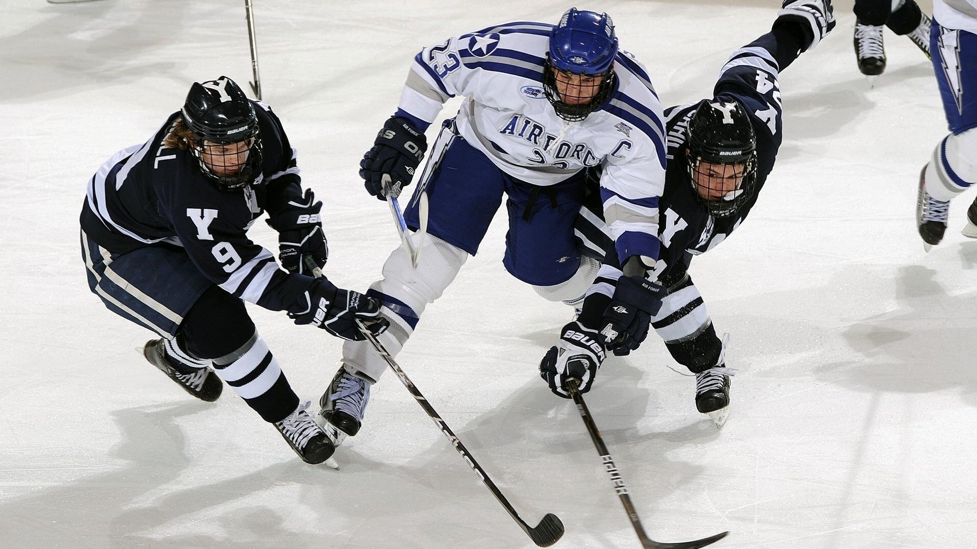 开云体育中国-当山西的防守体系在新疆铁蹄前颤抖，杰伦·格林用一记记不讲理的进球写下草根逆袭的脚本